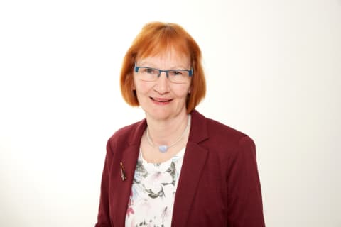 Doris Buls, Kassenwartin
